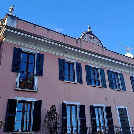 Antica Casa Al Lago Oggebio Exteriör bild